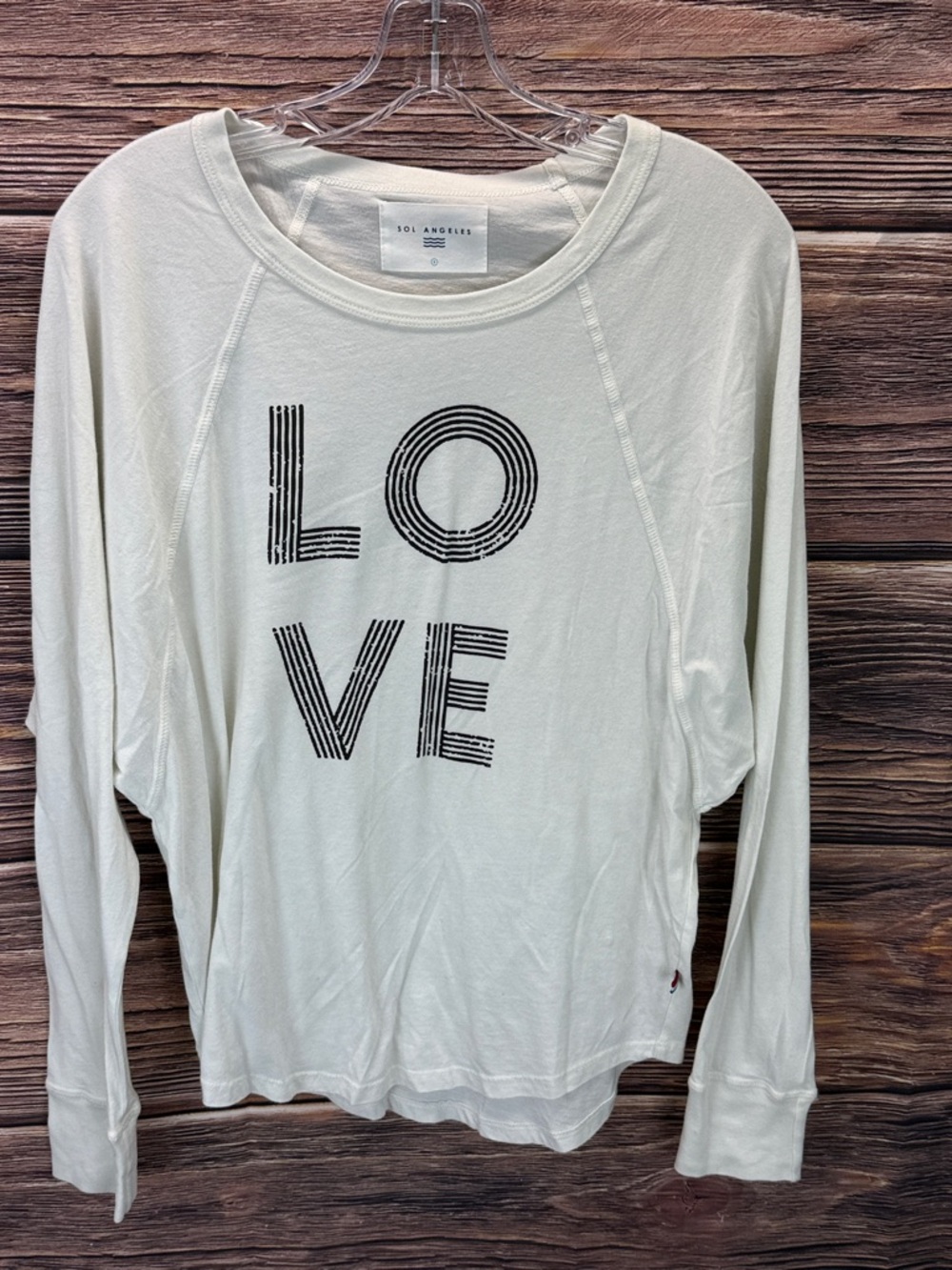 ⭐️Sol Los Angeles long sleeve “Love” tee SZ SM